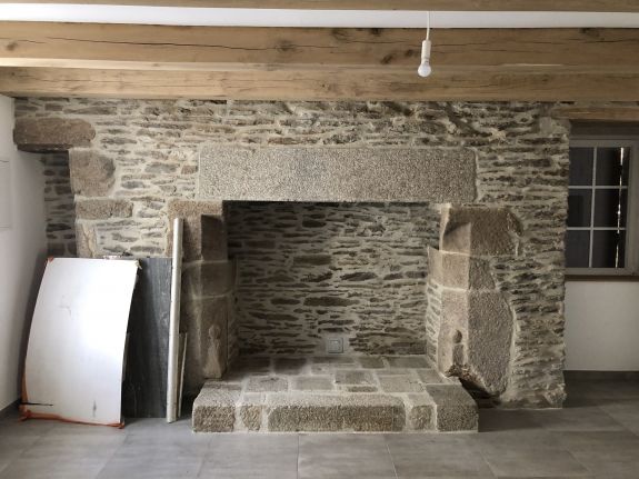 Rénovation de maison en pierres de taille